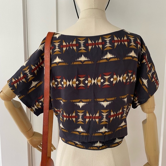 Pendleton Portland Collection Silk Top- RARE - Picture 2 of 5